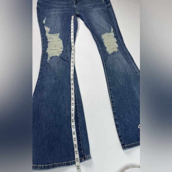 NWT Judy Blue High Waist Flare Destroyed Jeans Womens Size 14/15 Long - Picture 8 of 11